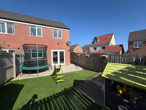 Photo 13- click for photo gallery